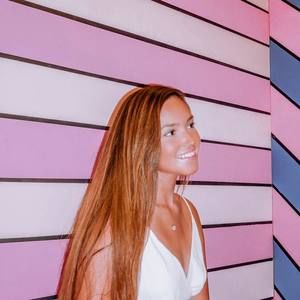 Meet your Posher, Abby